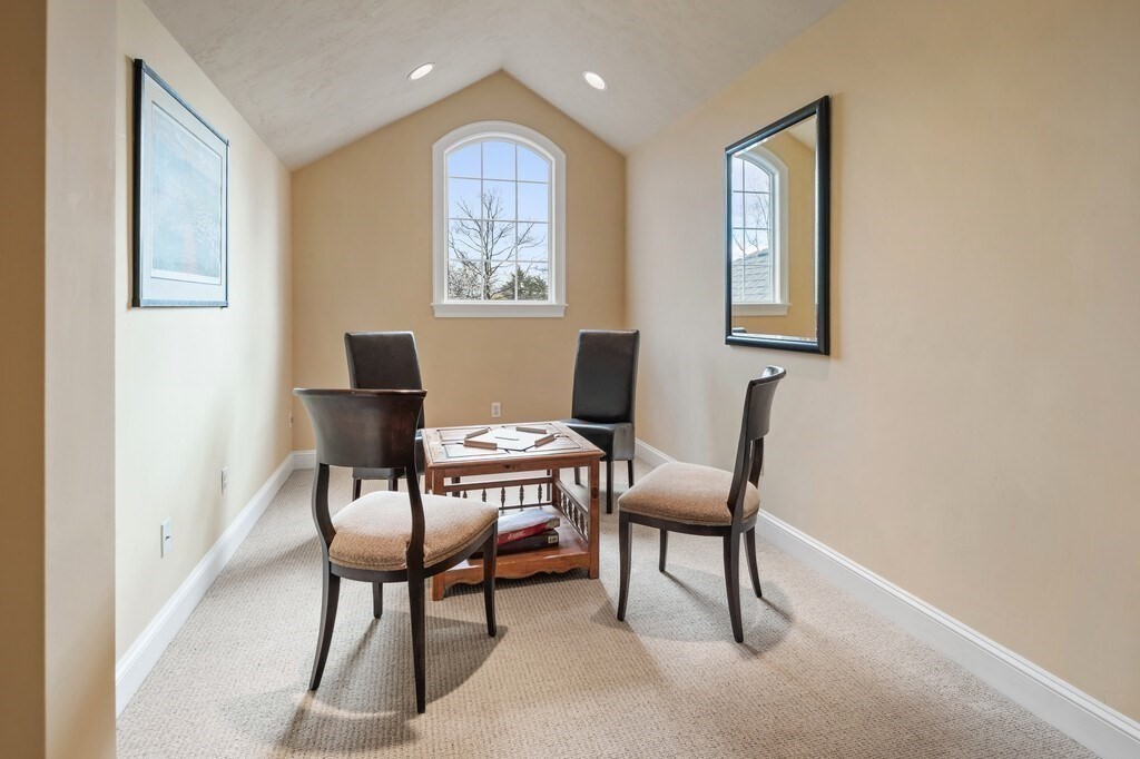 5 Carriage Hill Cir # 5