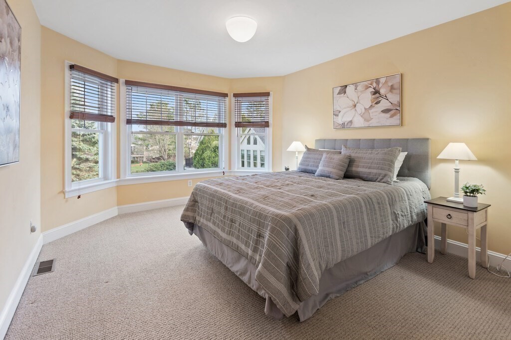 5 Carriage Hill Cir # 5