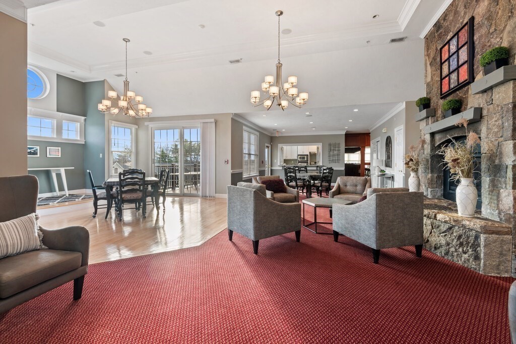 5 Carriage Hill Cir # 5