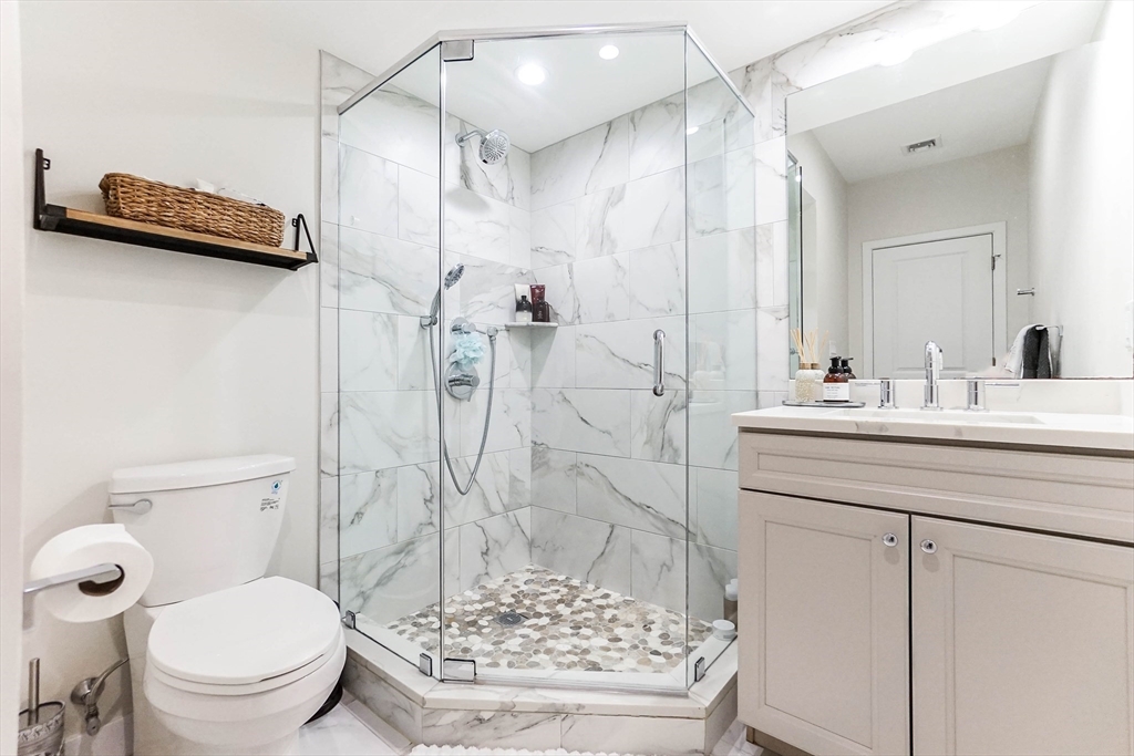 213 East Eagle St # 2