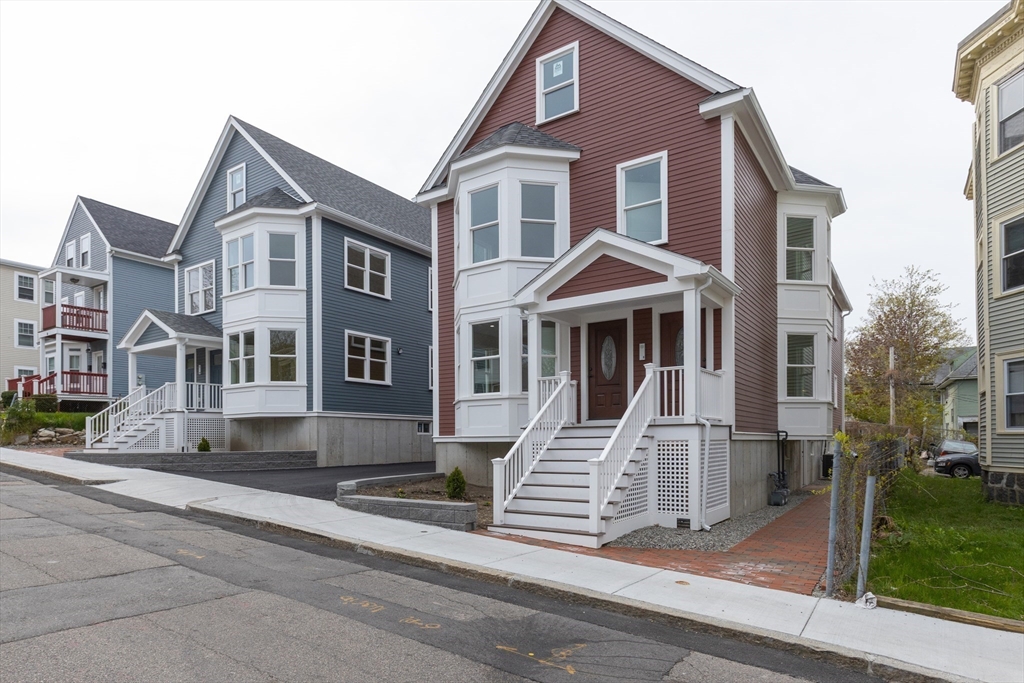 48 West Tremlett St # 1