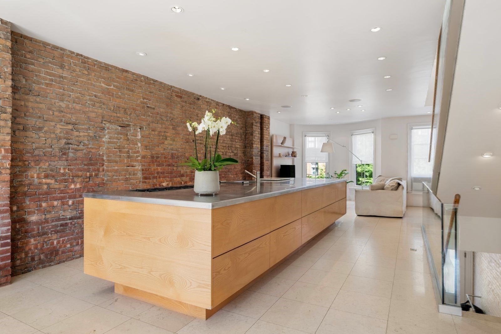 80 Appleton St # 80