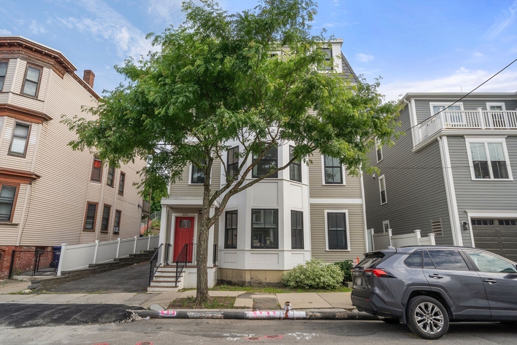 213 E Eagle St # 3