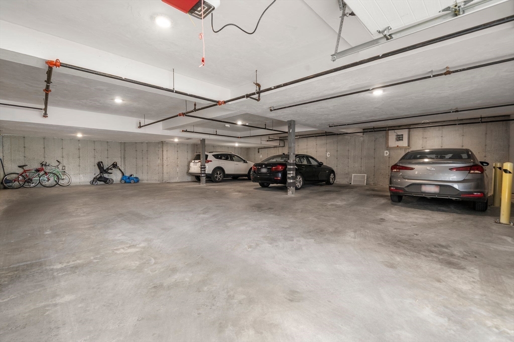 213 E Eagle St # 3