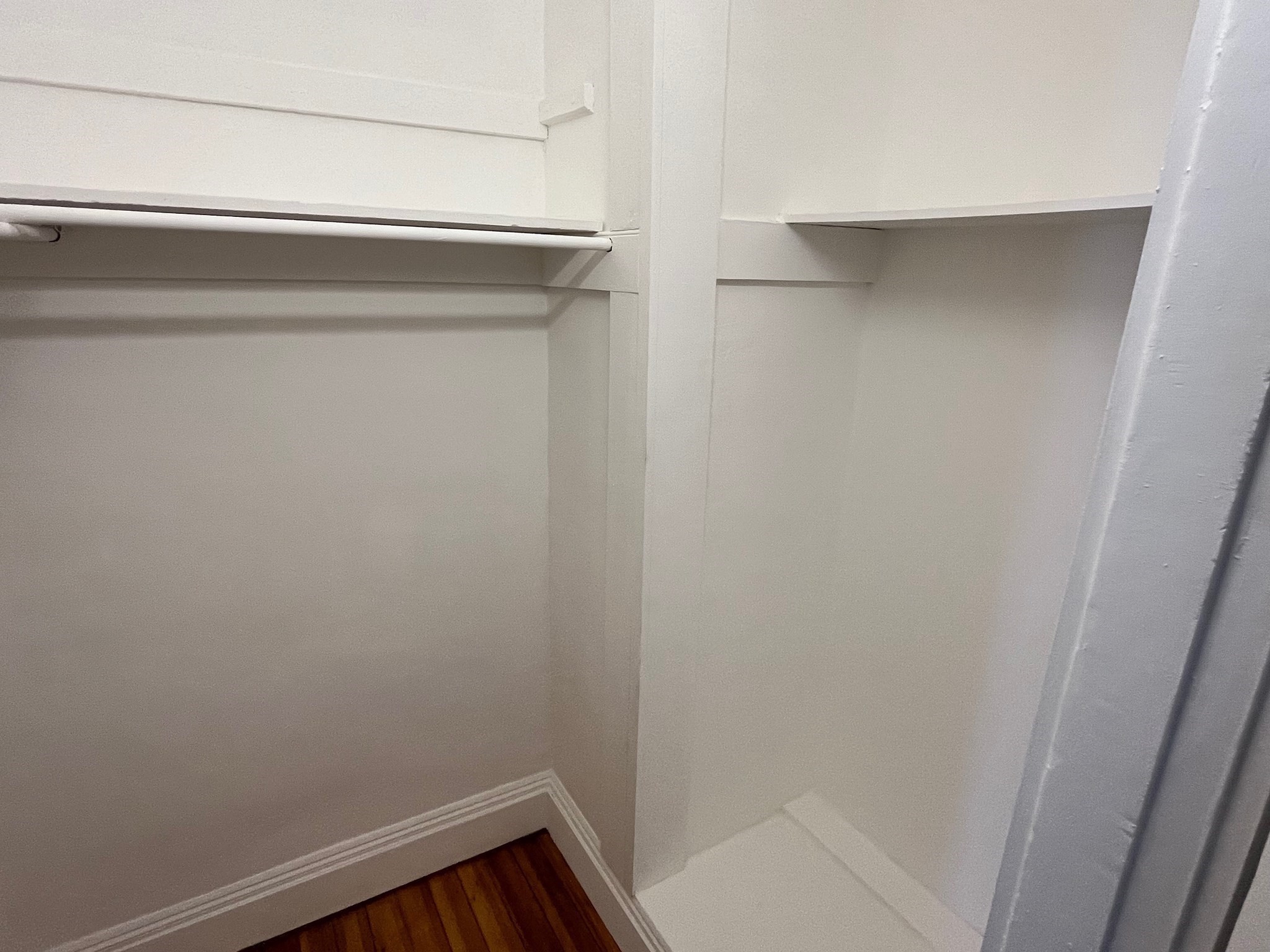 31 Barry St # 2