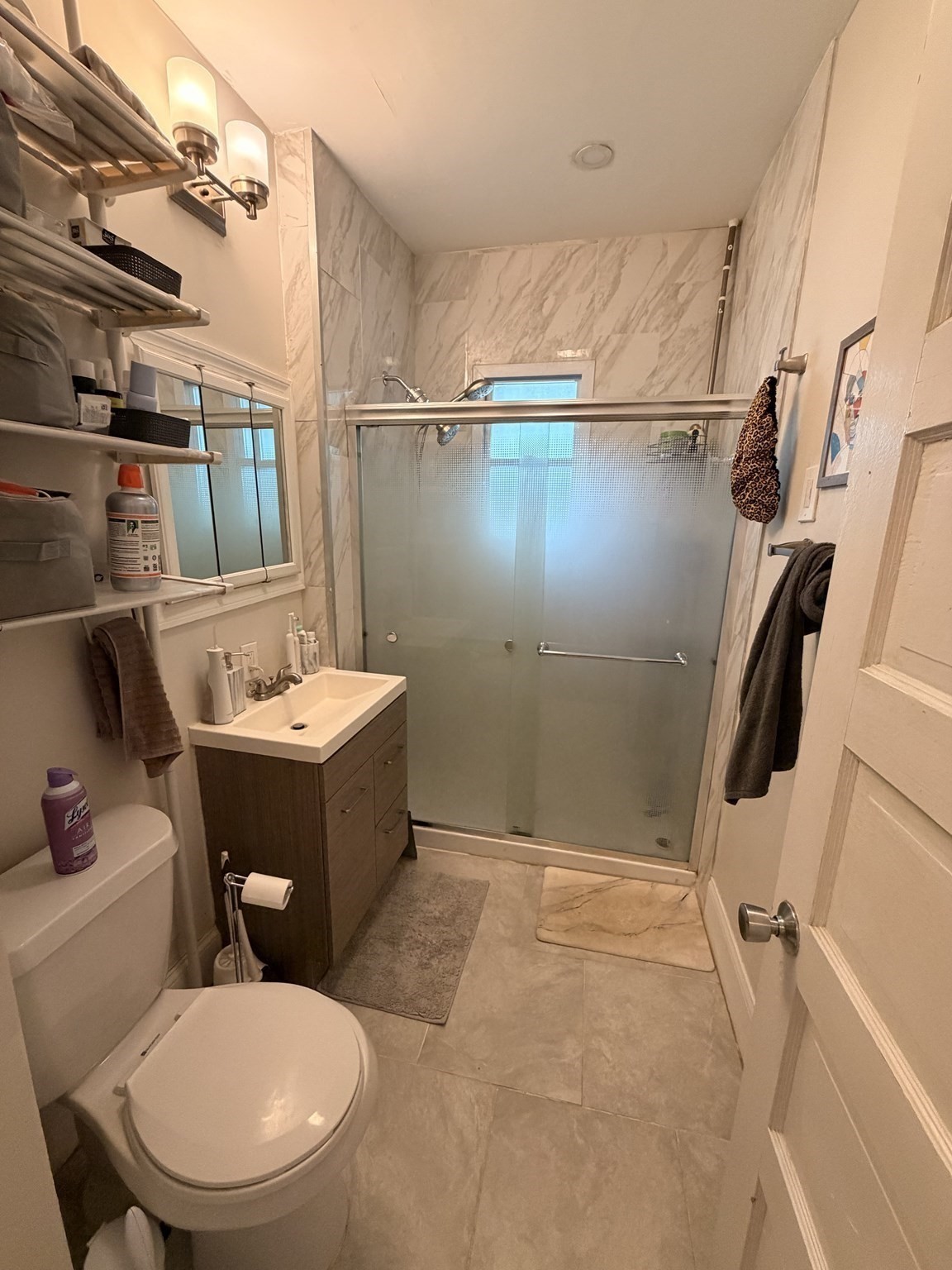 31 Barry St # 2