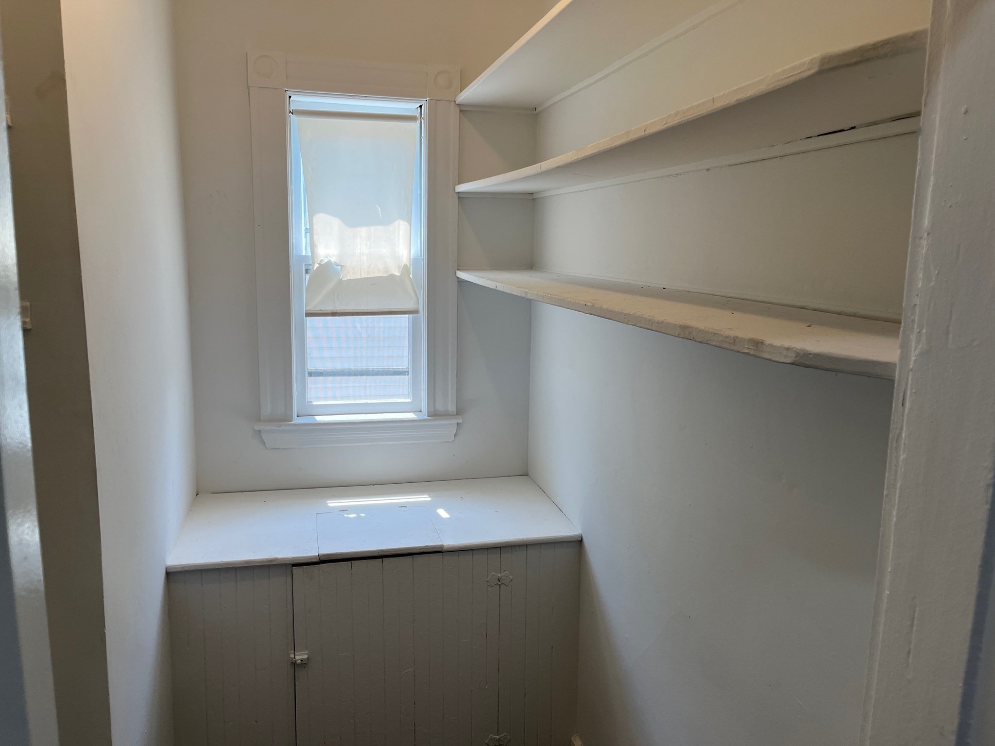 31 Barry St # 2