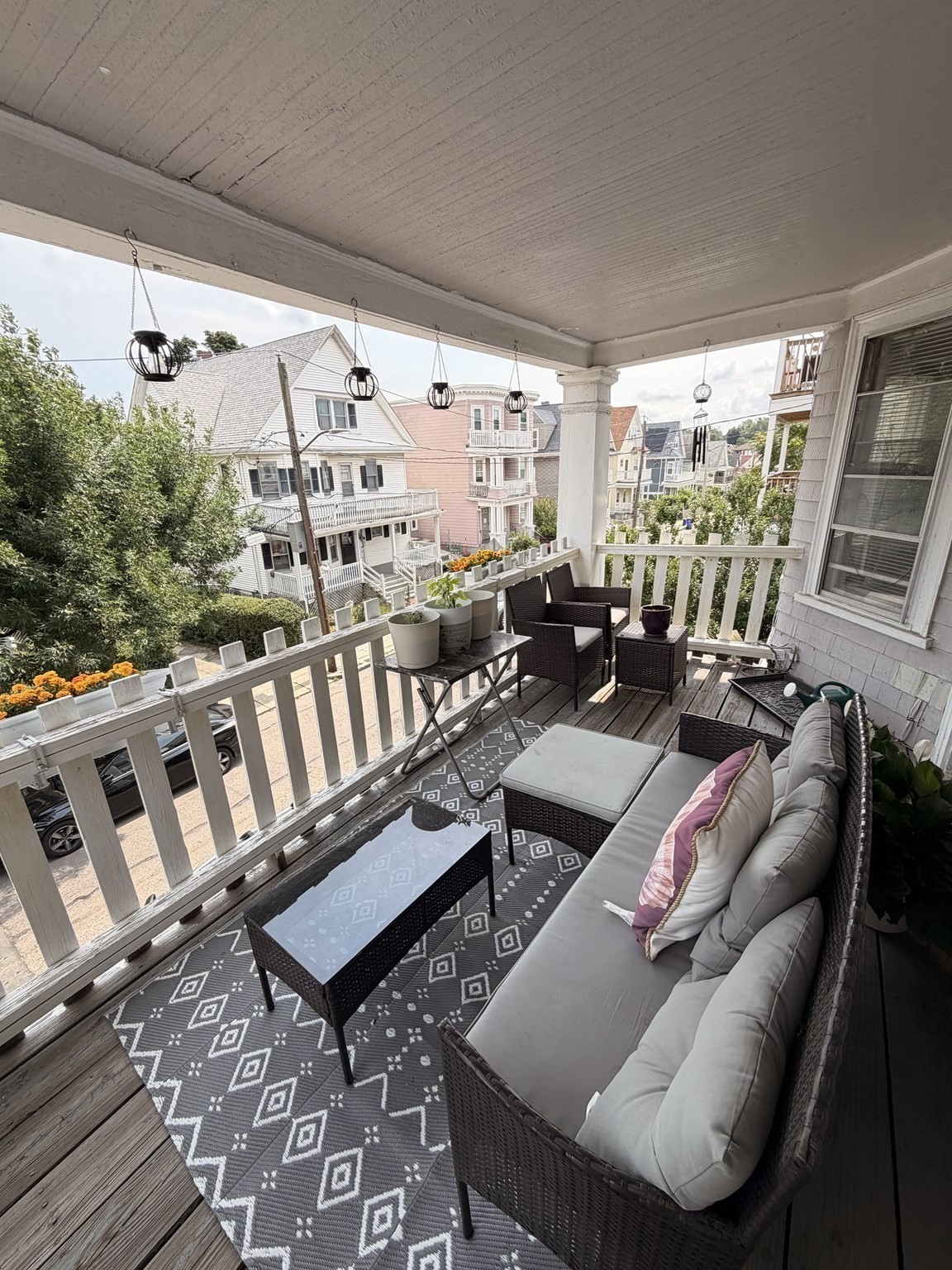 31 Barry St # 2