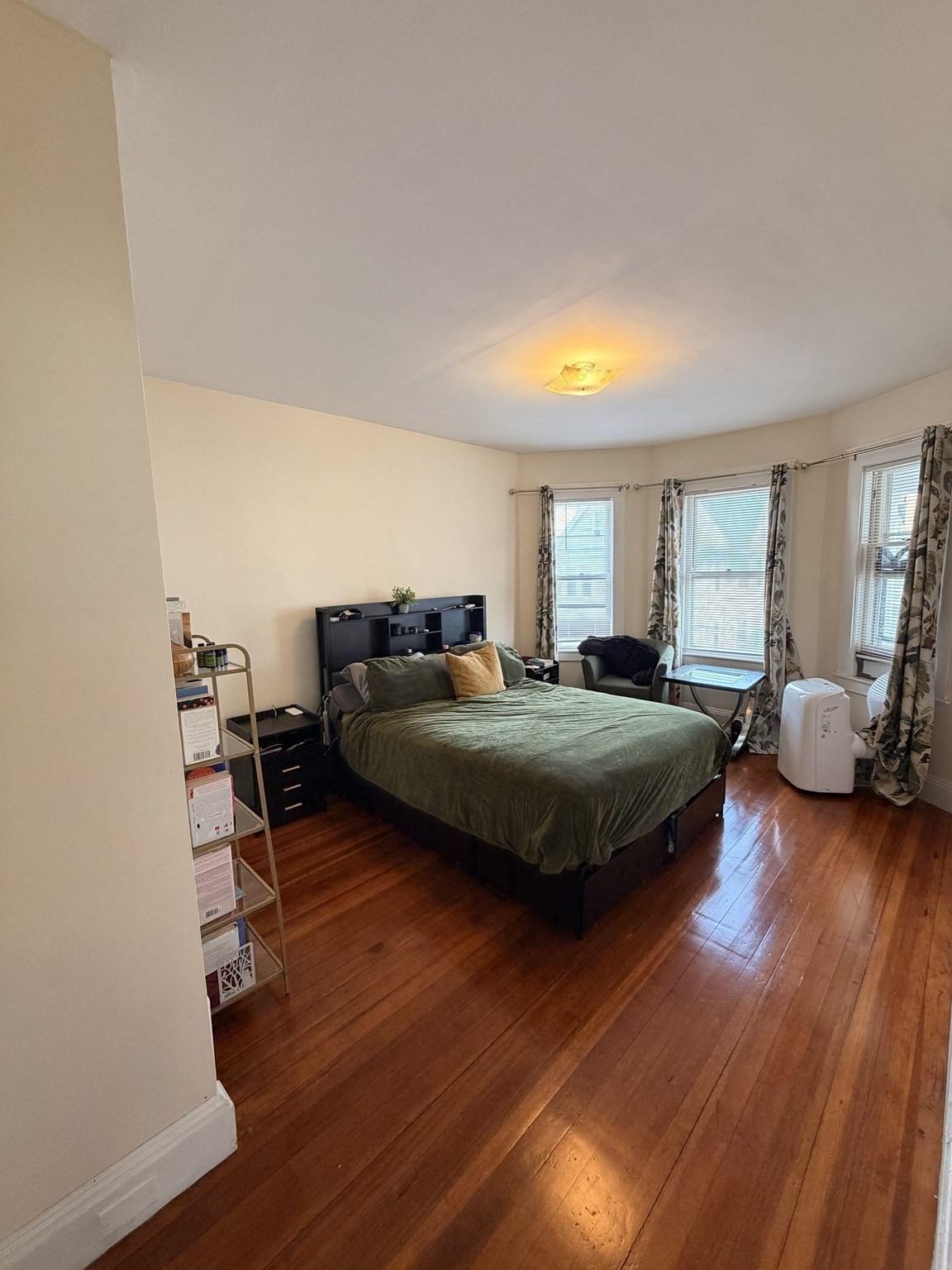 31 Barry St # 2