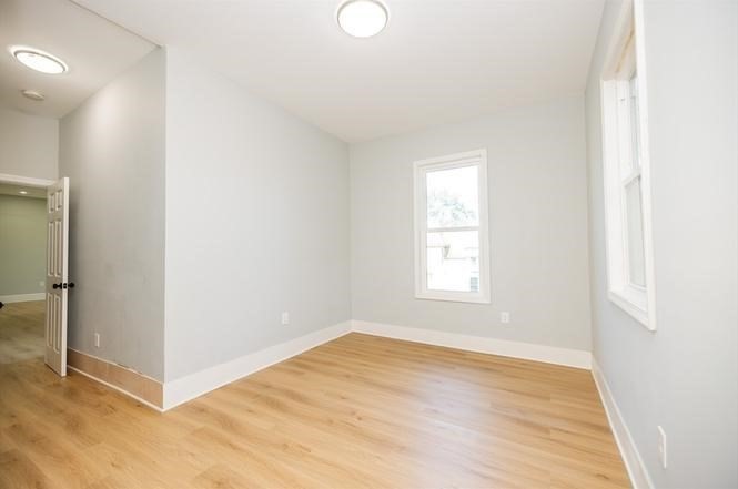10 Jerome St # 1