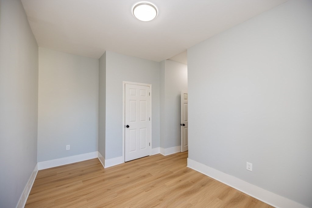 10 Jerome St # 1