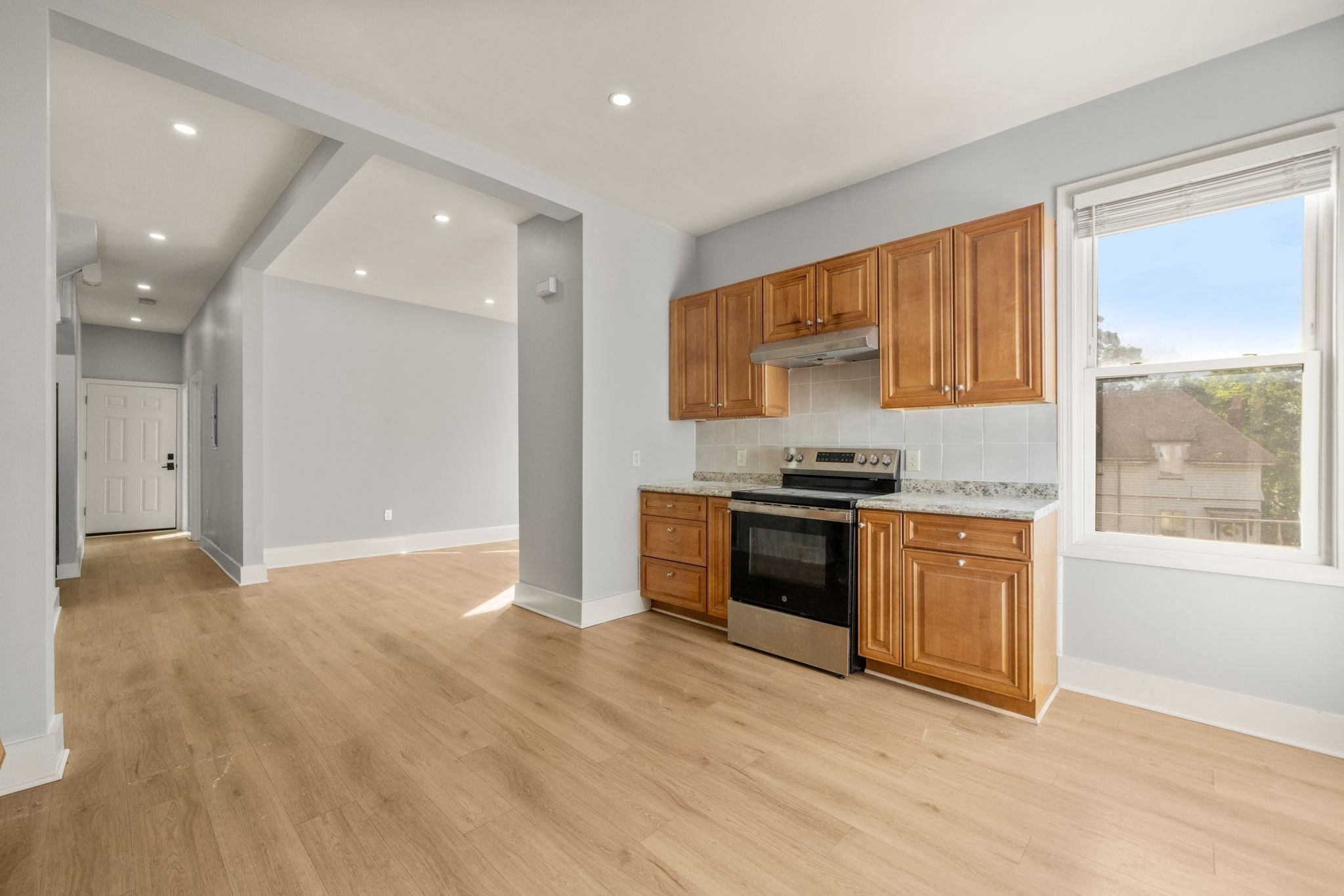10 Jerome St # 1