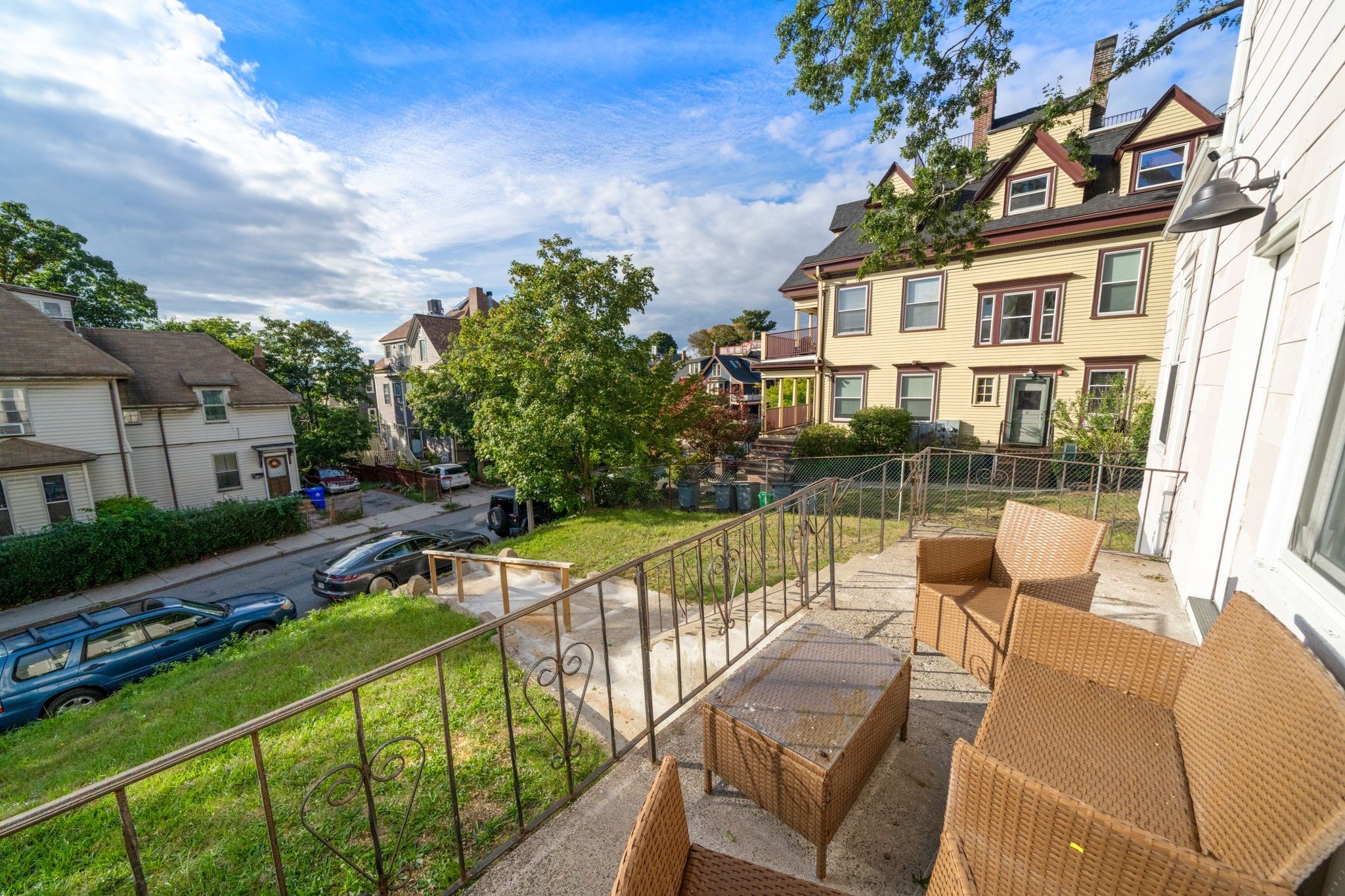 10 Jerome St # 1