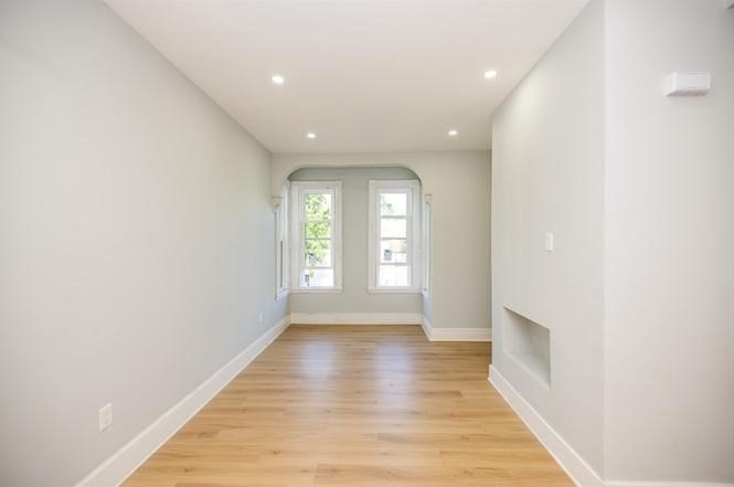 10 Jerome St # 1