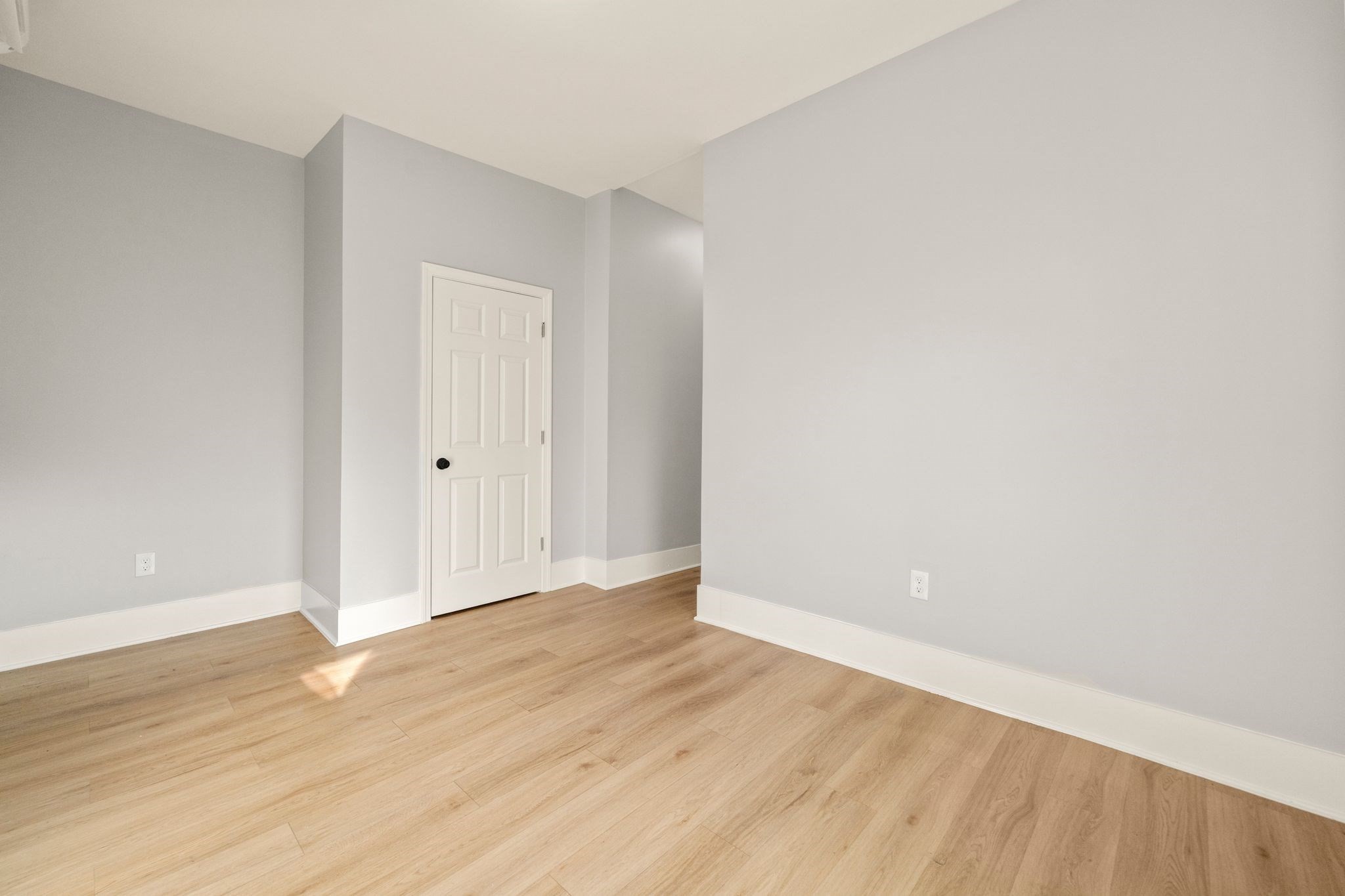 10 Jerome St # 1