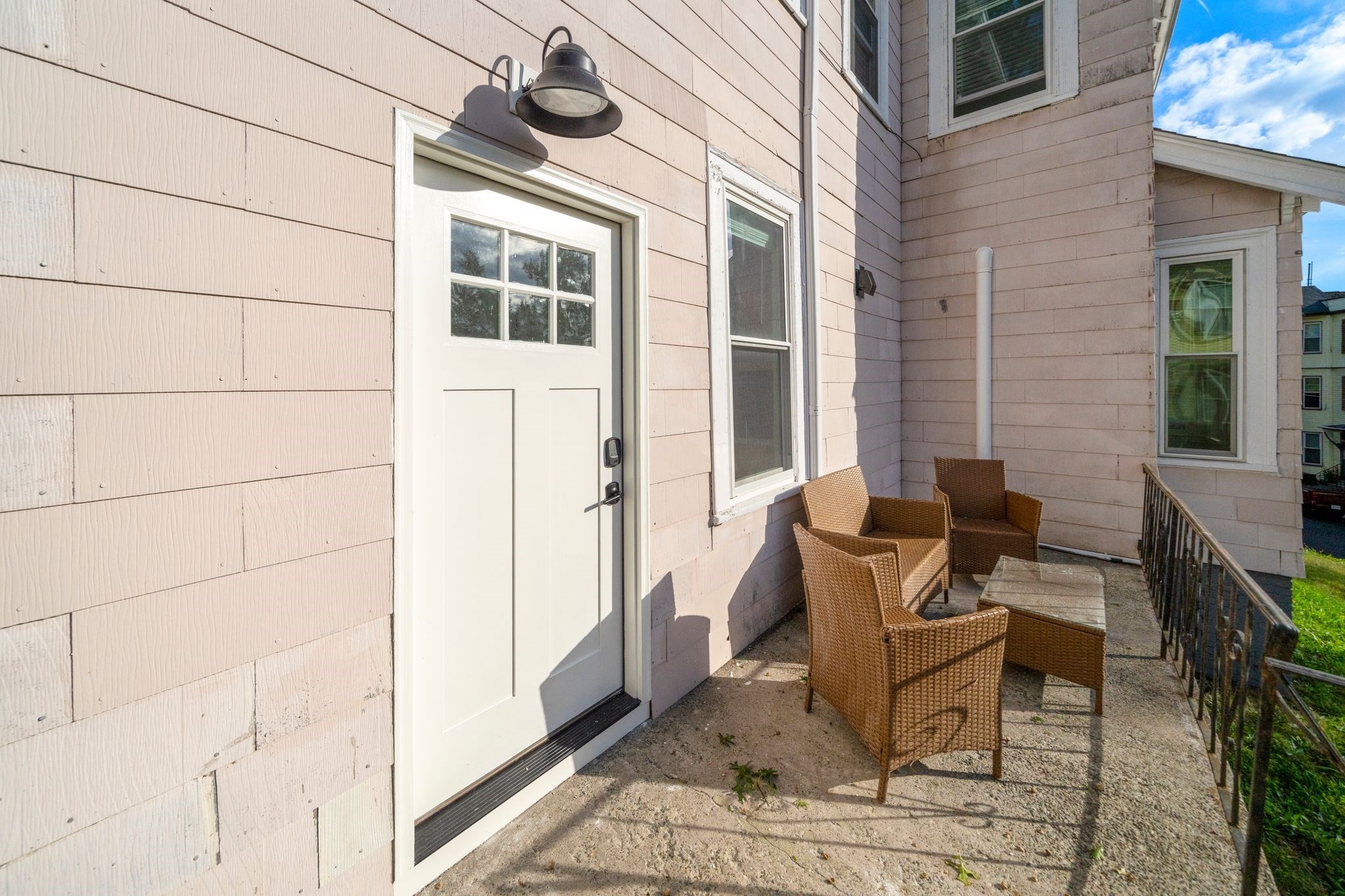 10 Jerome St # 1