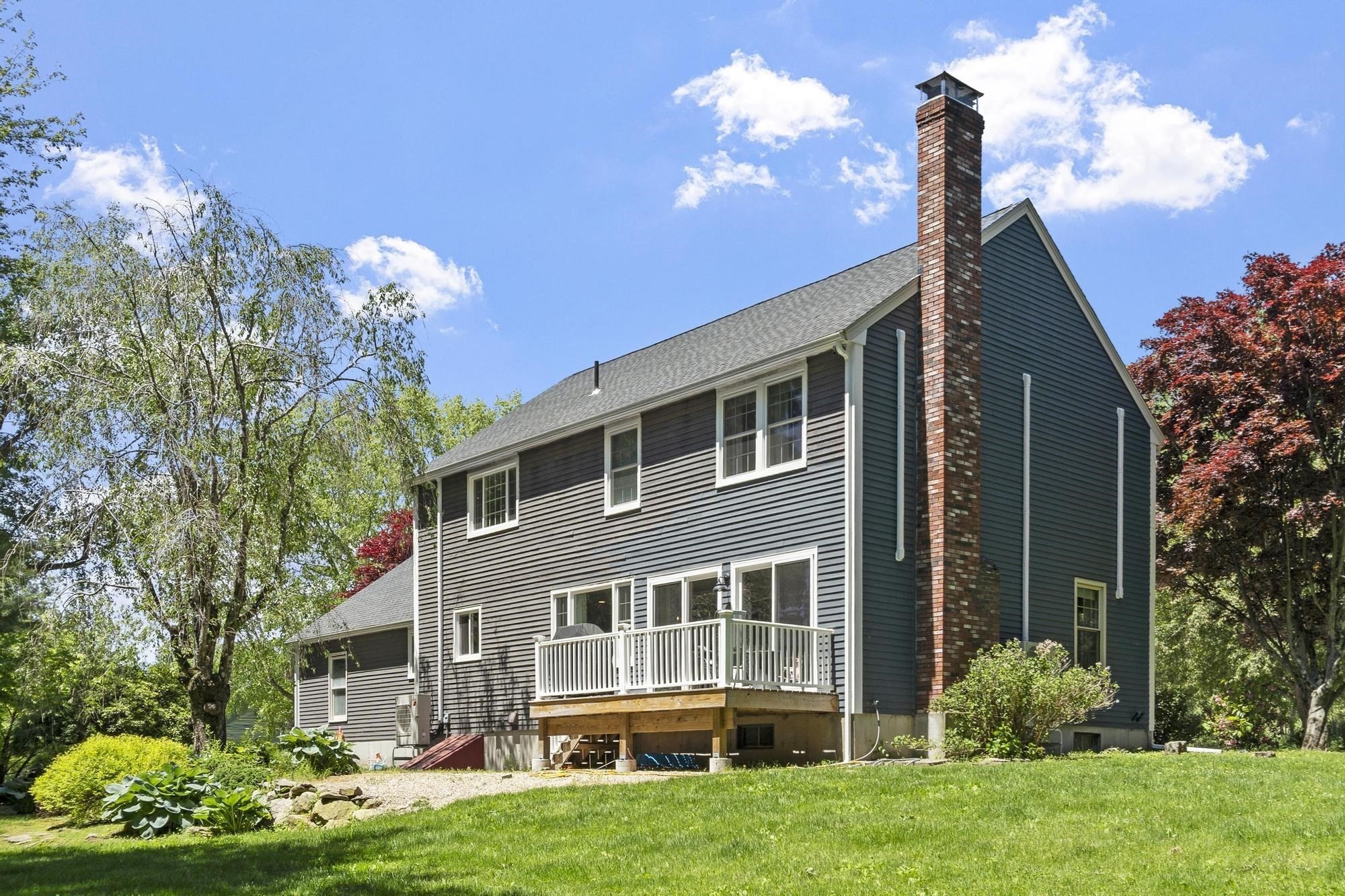 22 Ponnakin Hill Rd