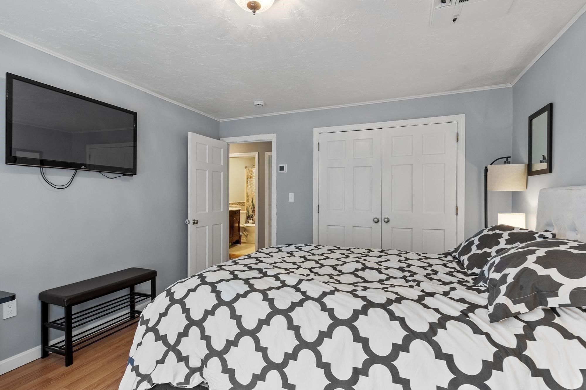 22 Ponnakin Hill Rd