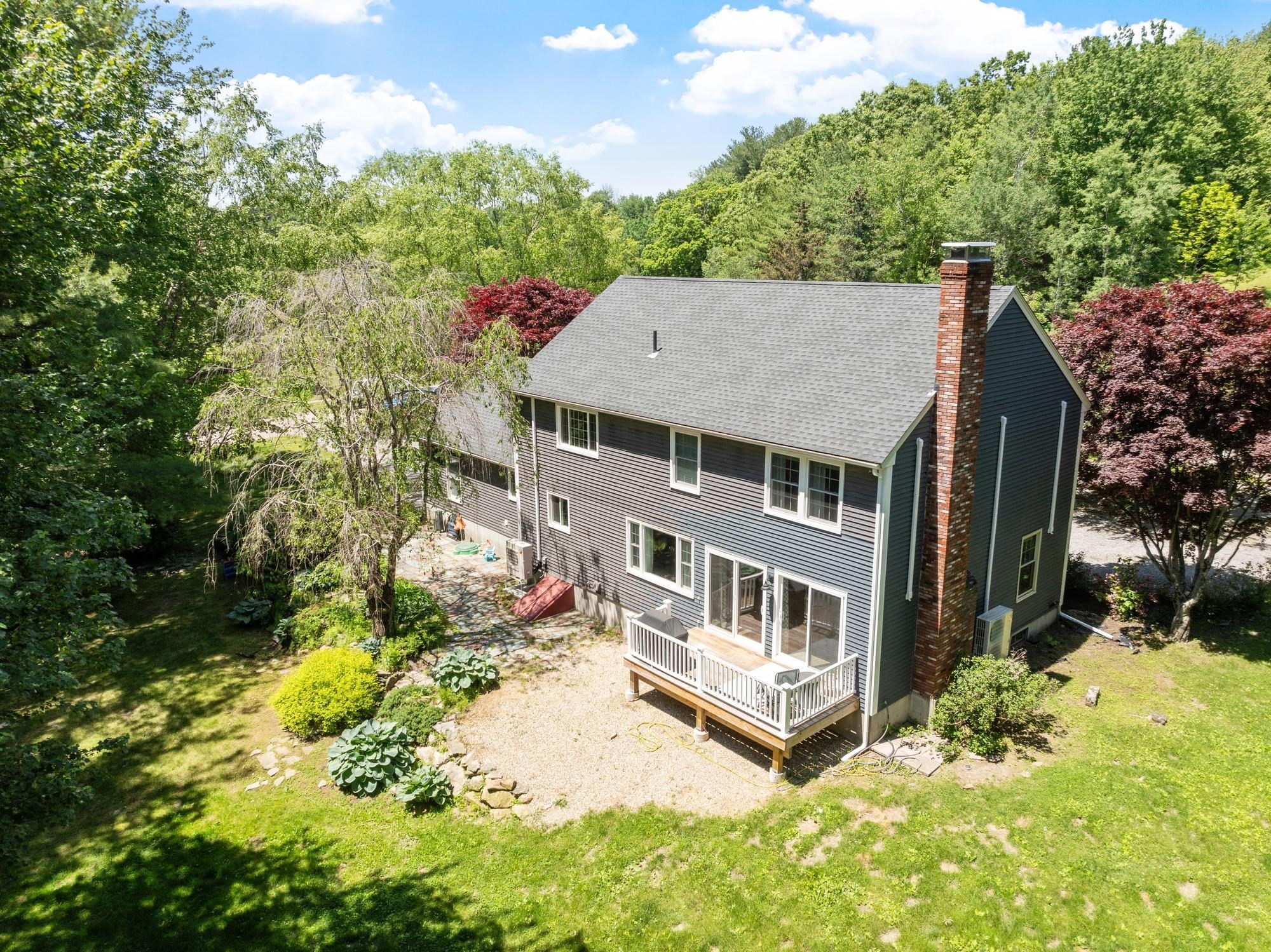 22 Ponnakin Hill Rd