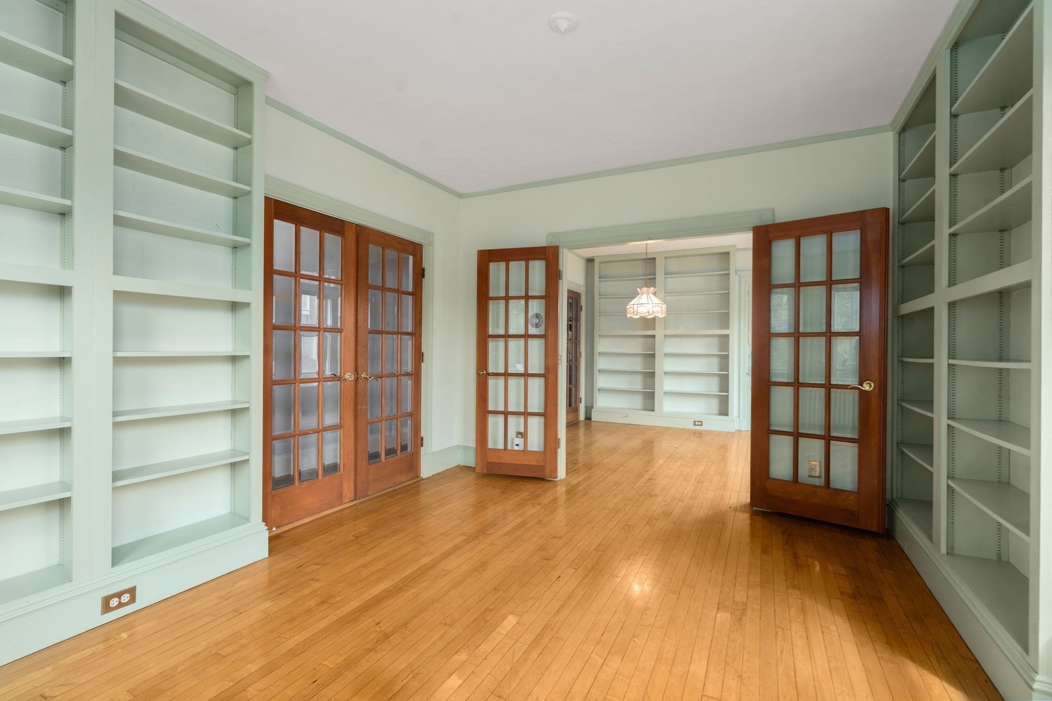 249 Crafts St