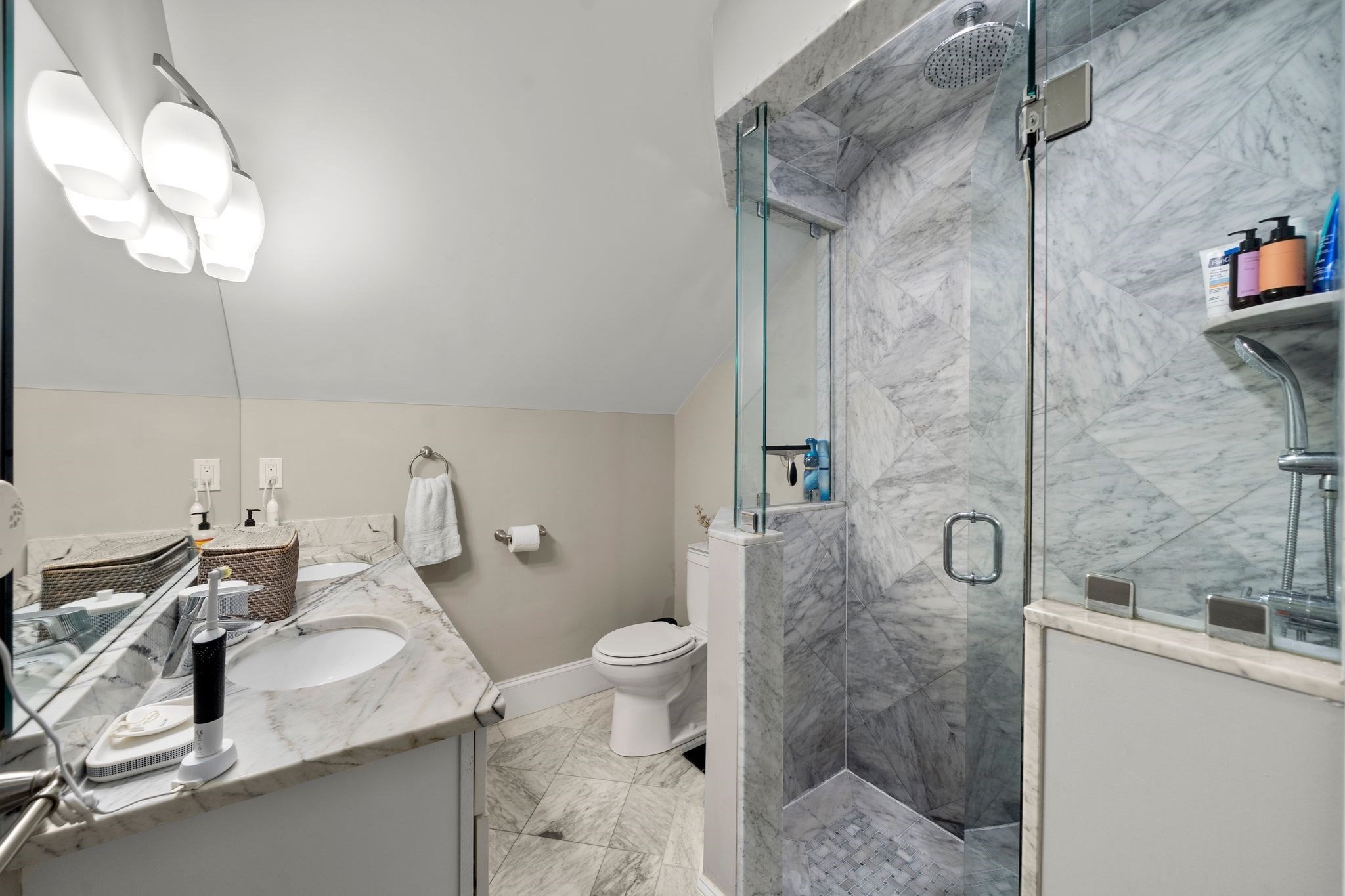 30 Park St # 3