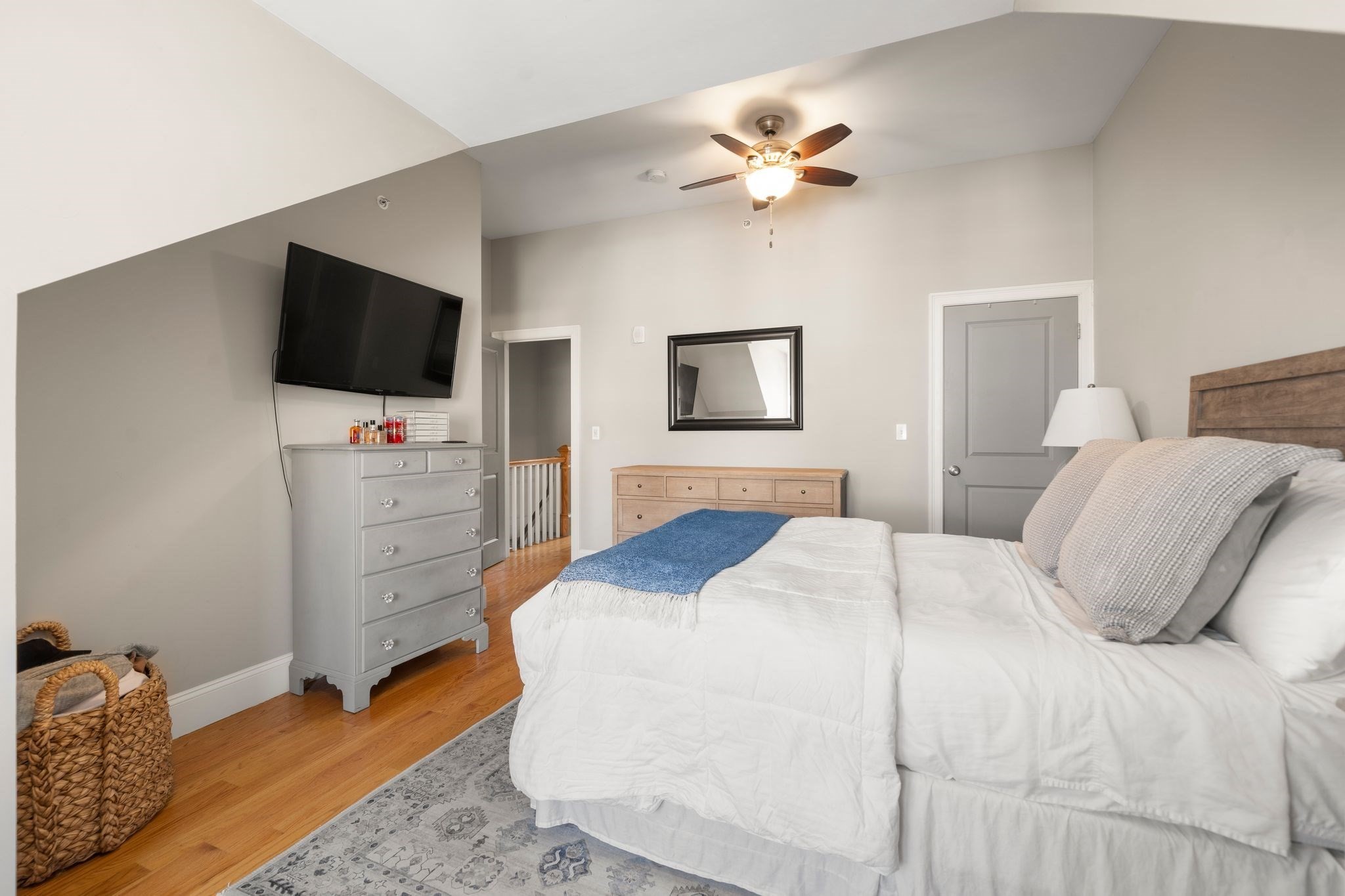 30 Park St # 3