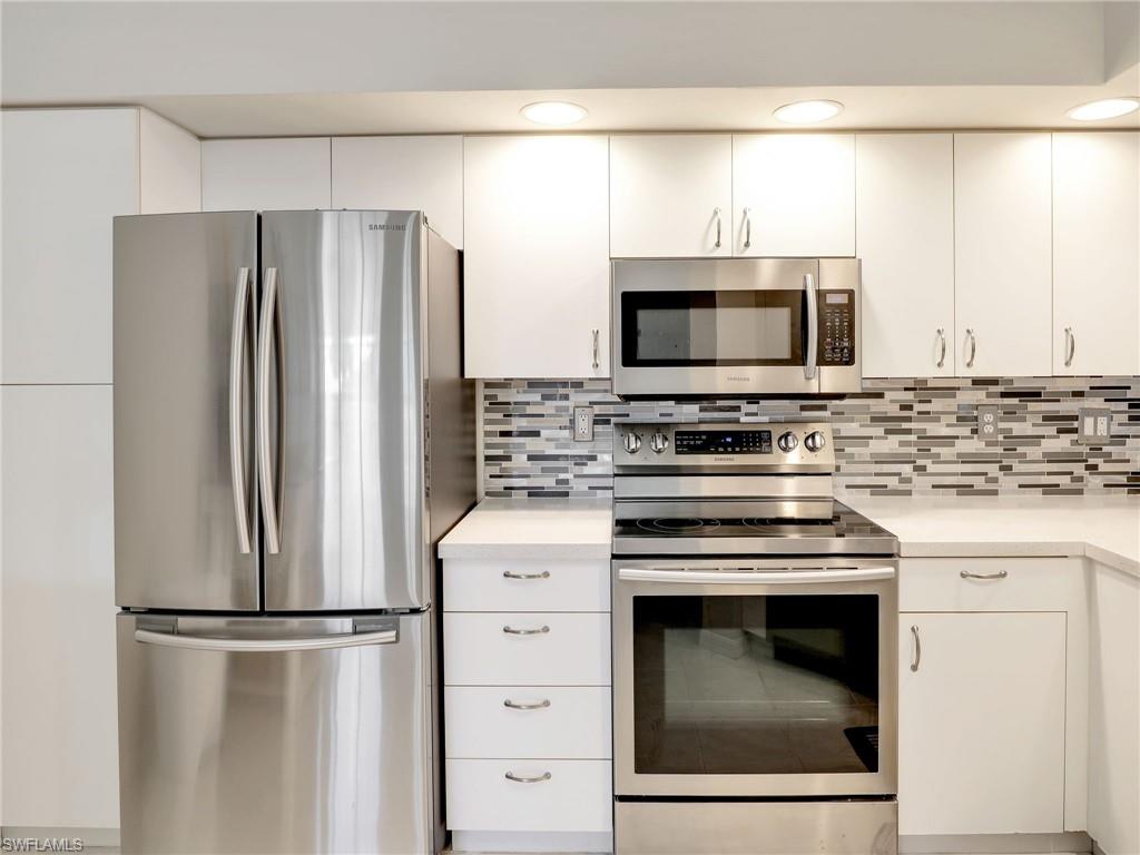 182 Newport DR # 1012