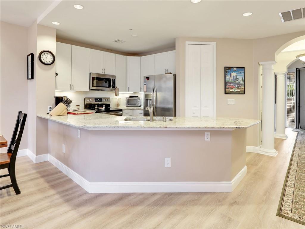 15256 Riverbend BLVD # 103