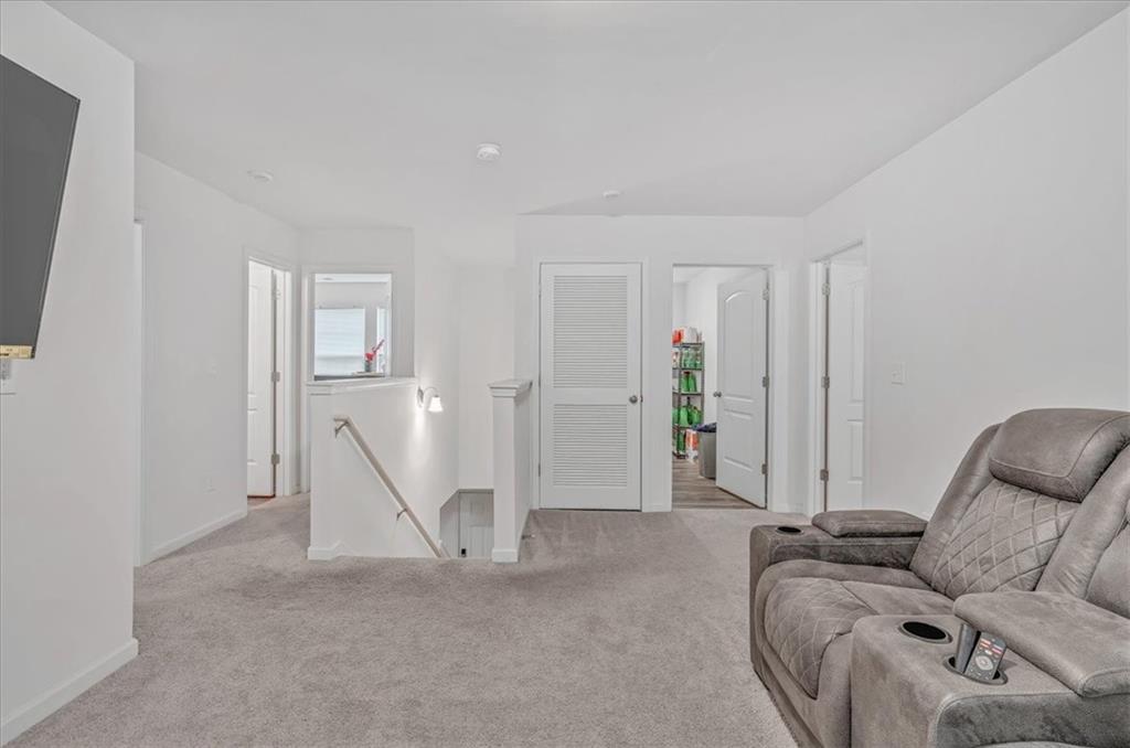 425 Abeer Street