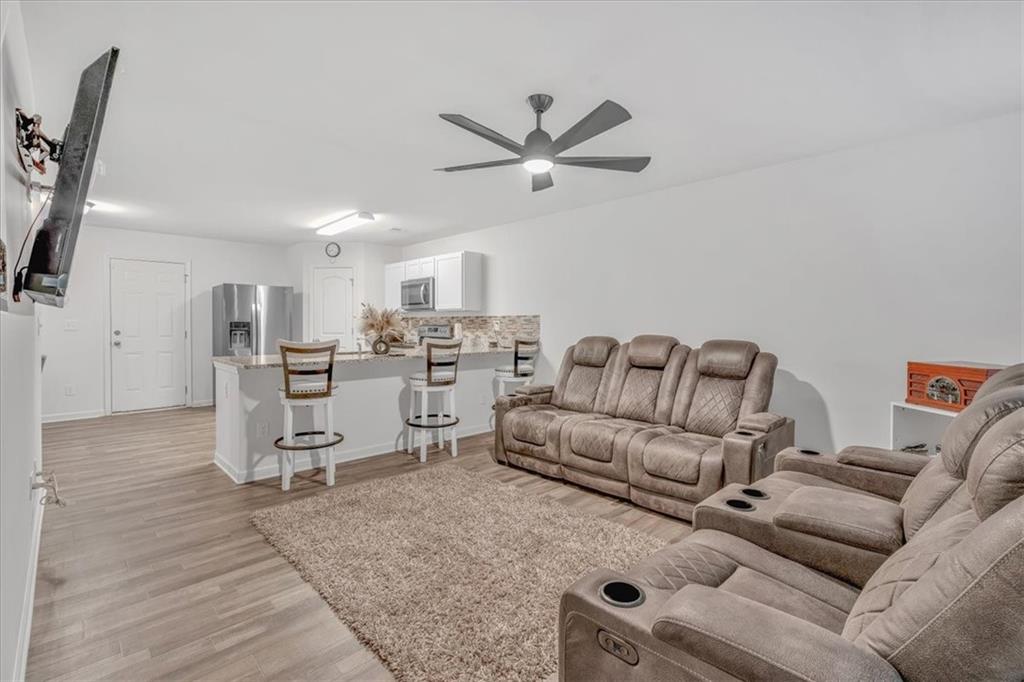 425 Abeer Street