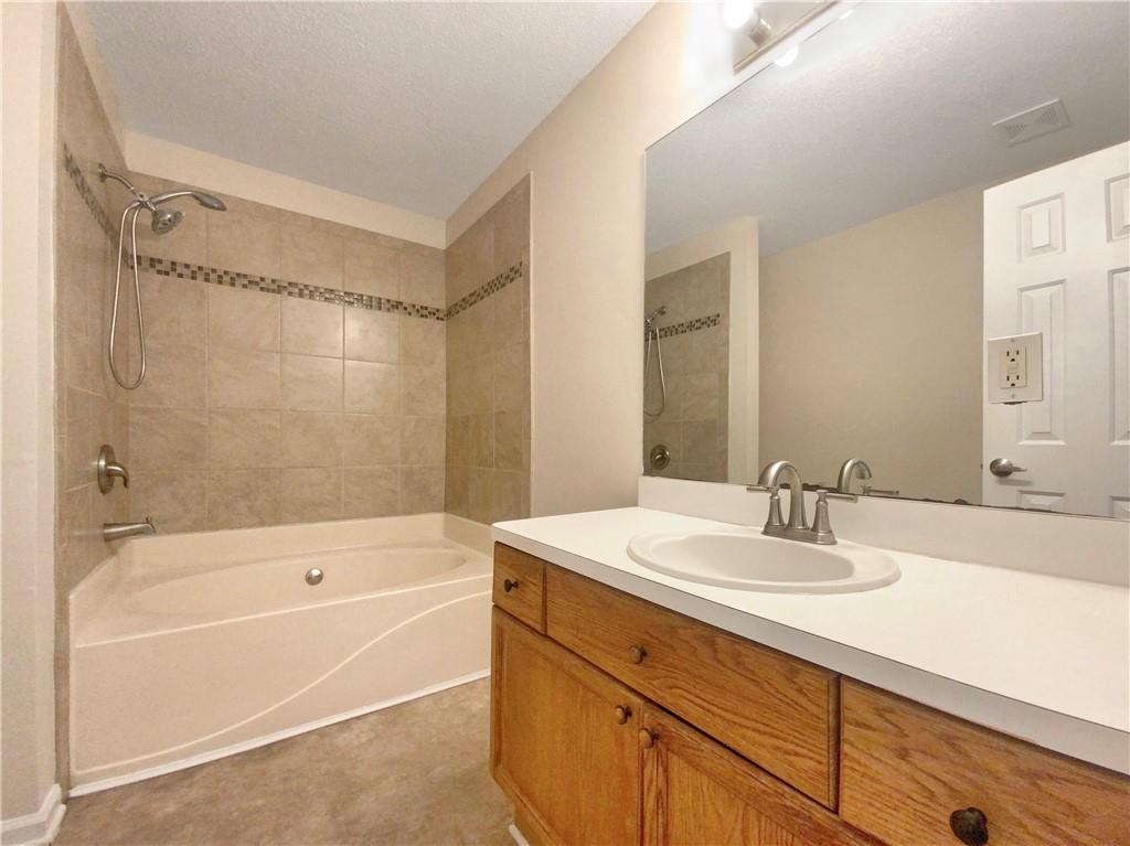 176 Johnstons Drive