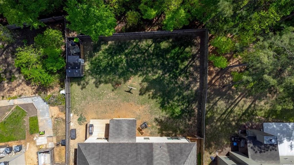 109 Oak Hollow Way