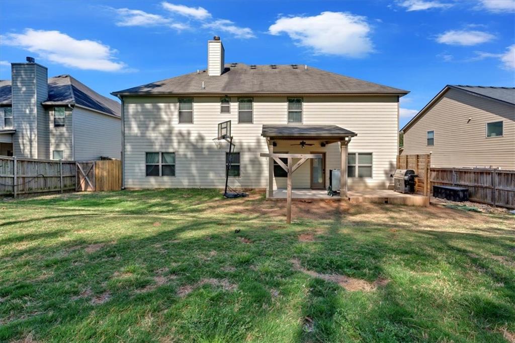 109 Oak Hollow Way