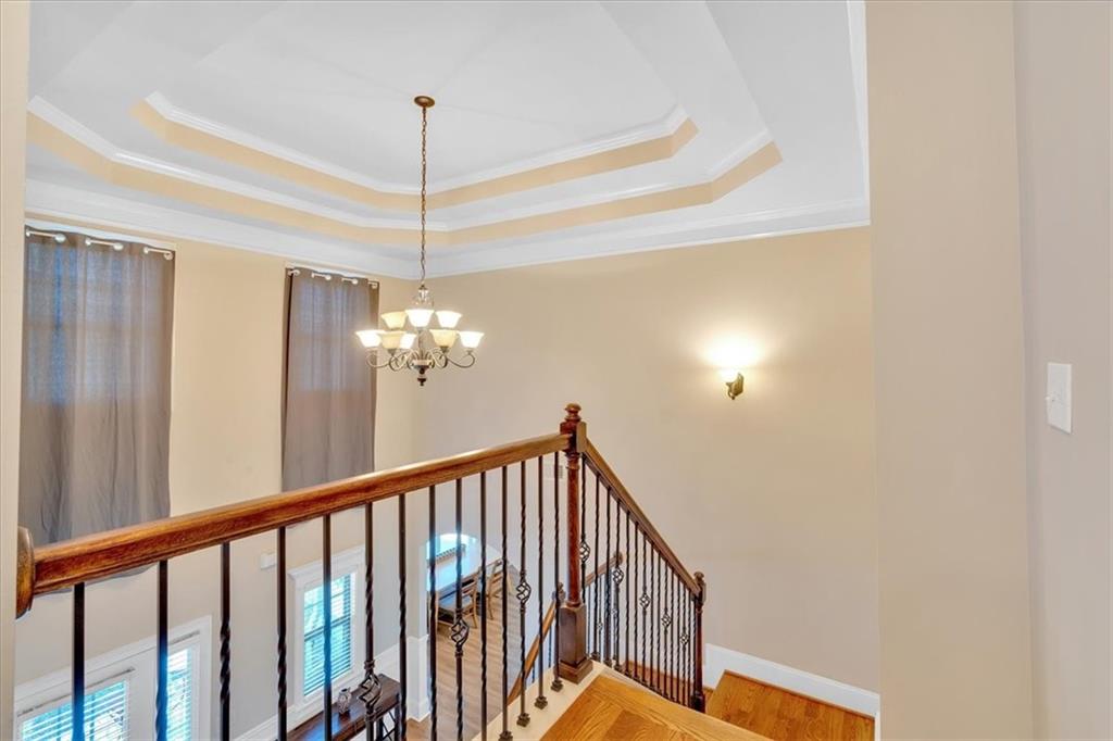 109 Oak Hollow Way