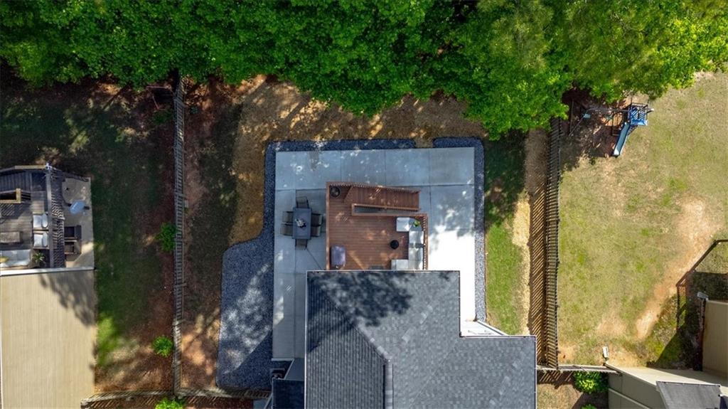 24 Richmond Way