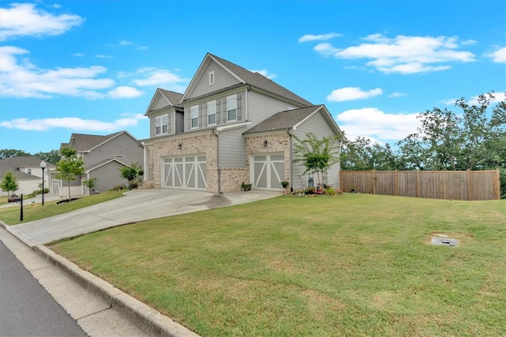 19 Ridgeline Way W
