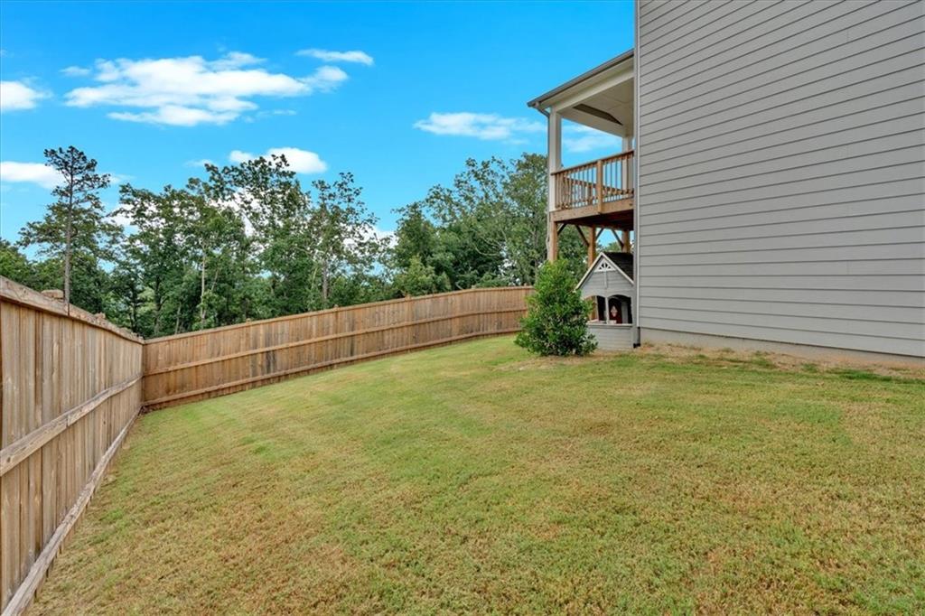 19 Ridgeline Way W