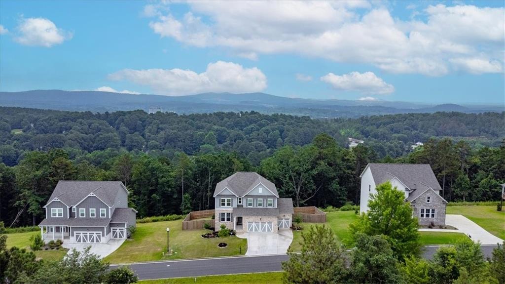 19 Ridgeline Way W