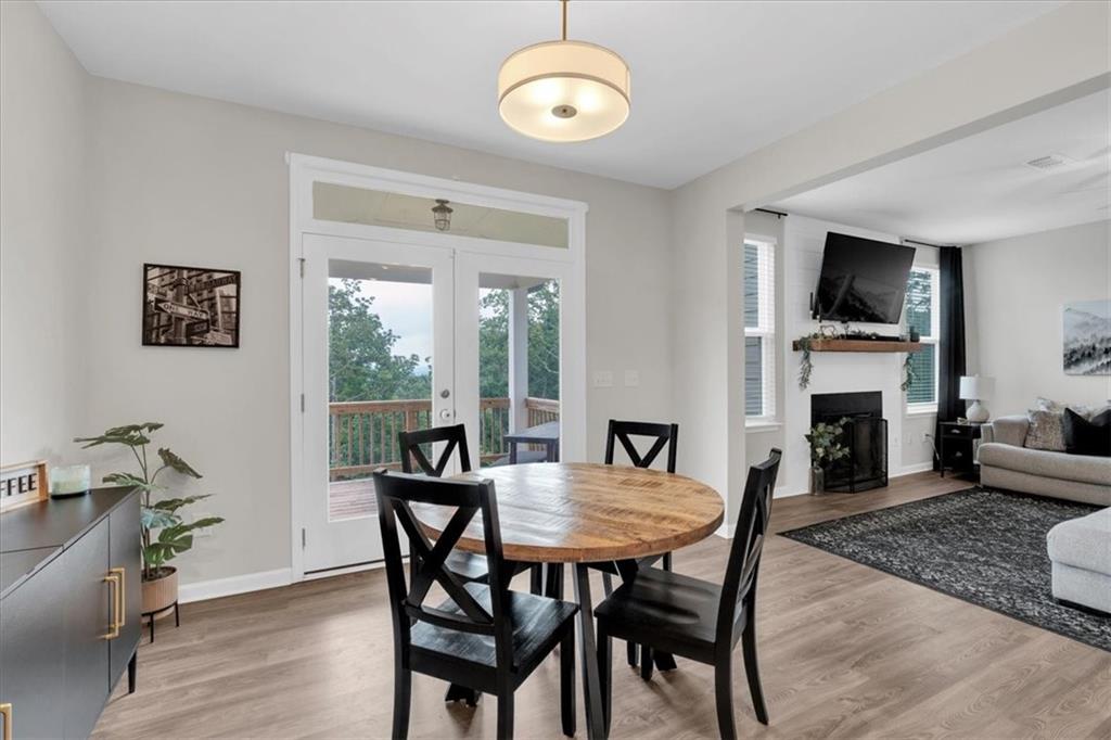 19 Ridgeline Way W