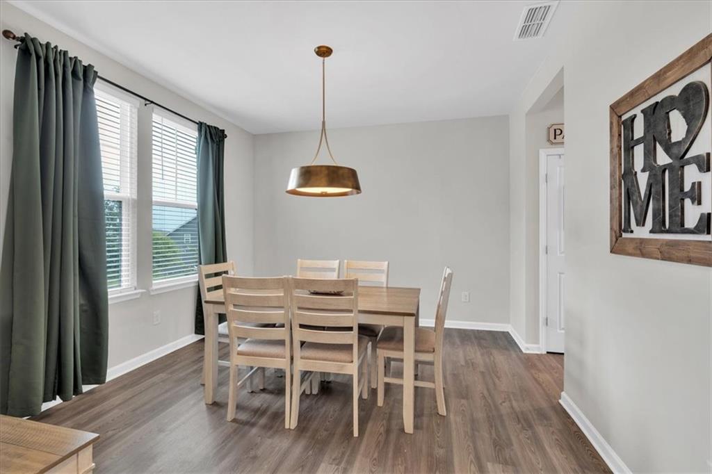 19 Ridgeline Way W