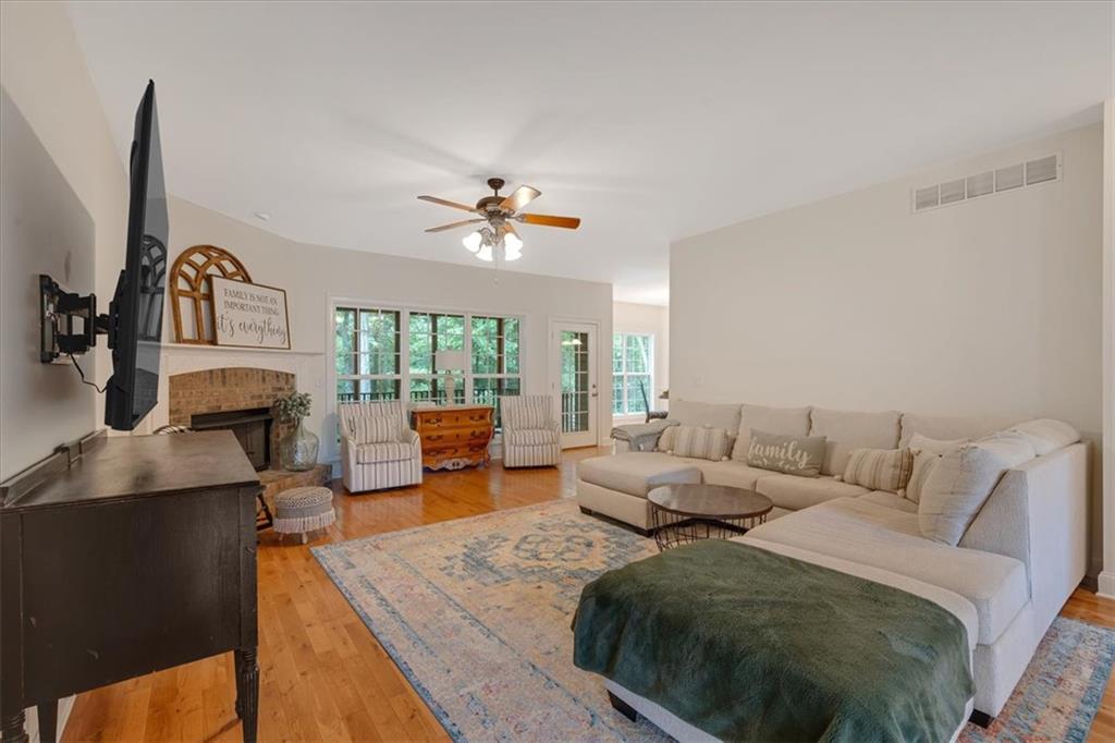 280 Shockley Way