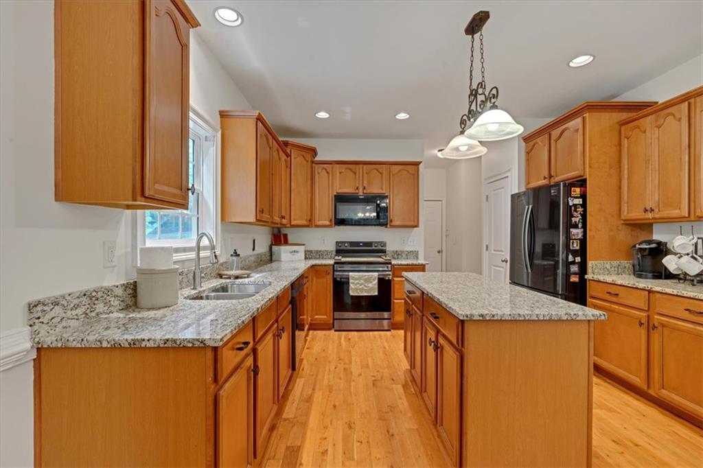 280 Shockley Way