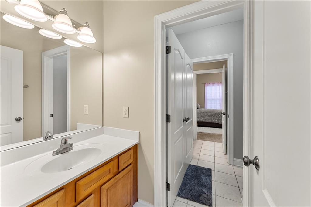 7312 Strickland Manor Way