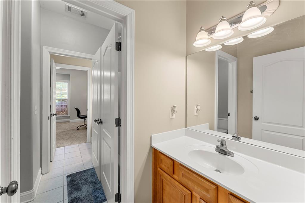 7312 Strickland Manor Way