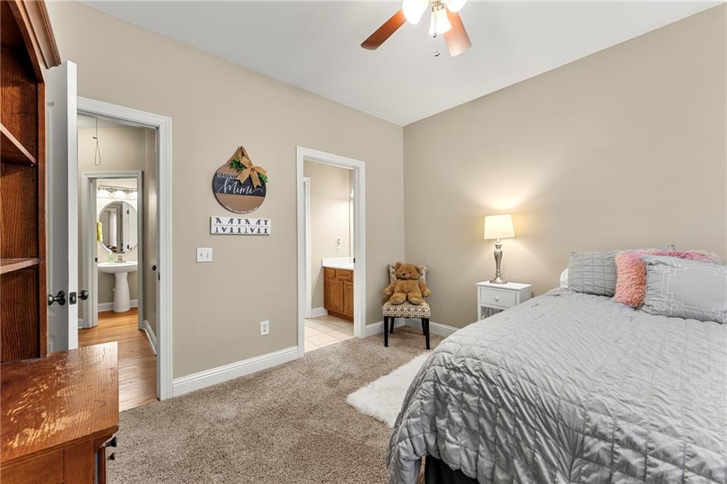 7312 Strickland Manor Way
