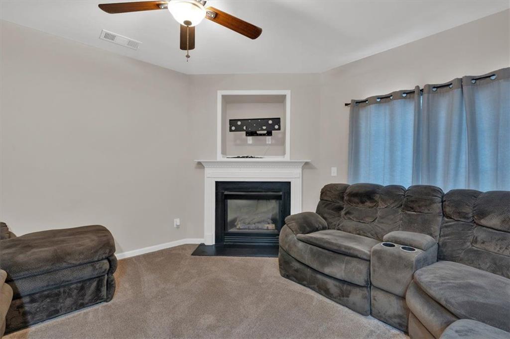 3325 Thornbridge Drive