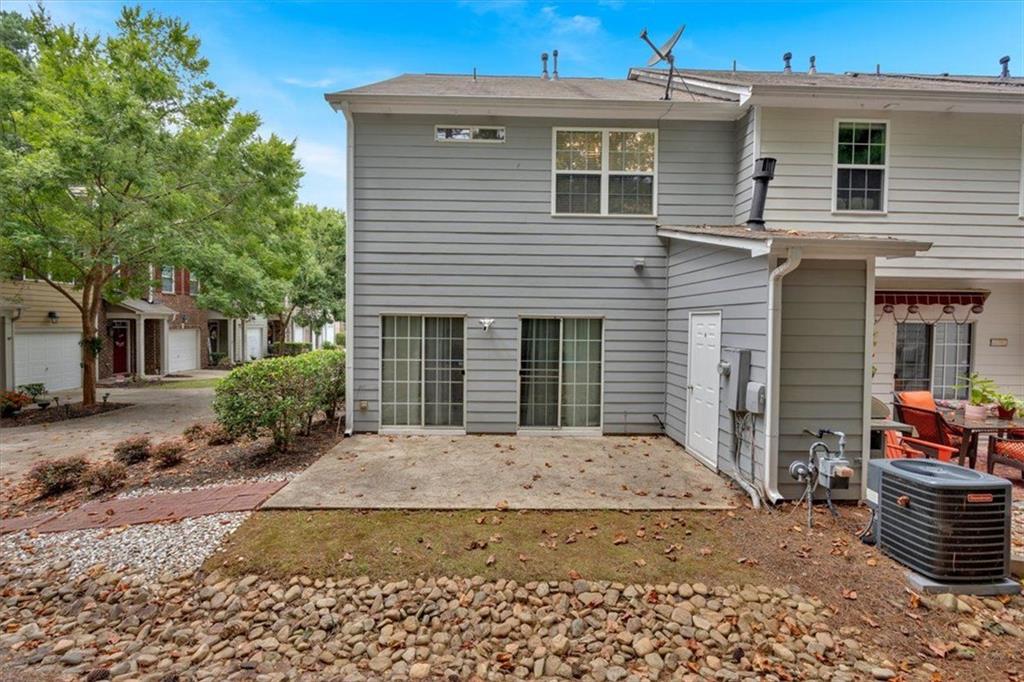 3325 Thornbridge Drive