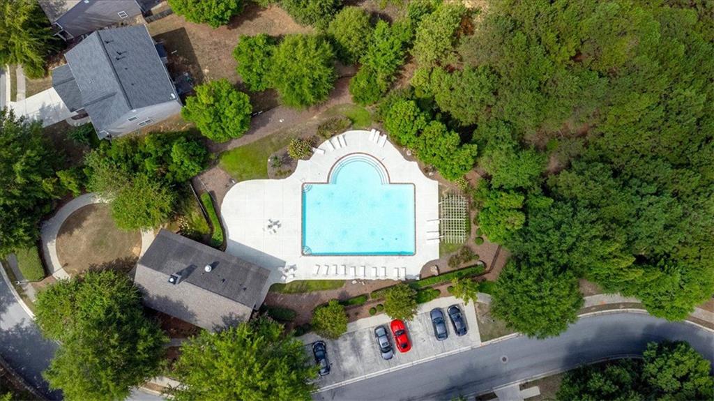 3325 Thornbridge Drive