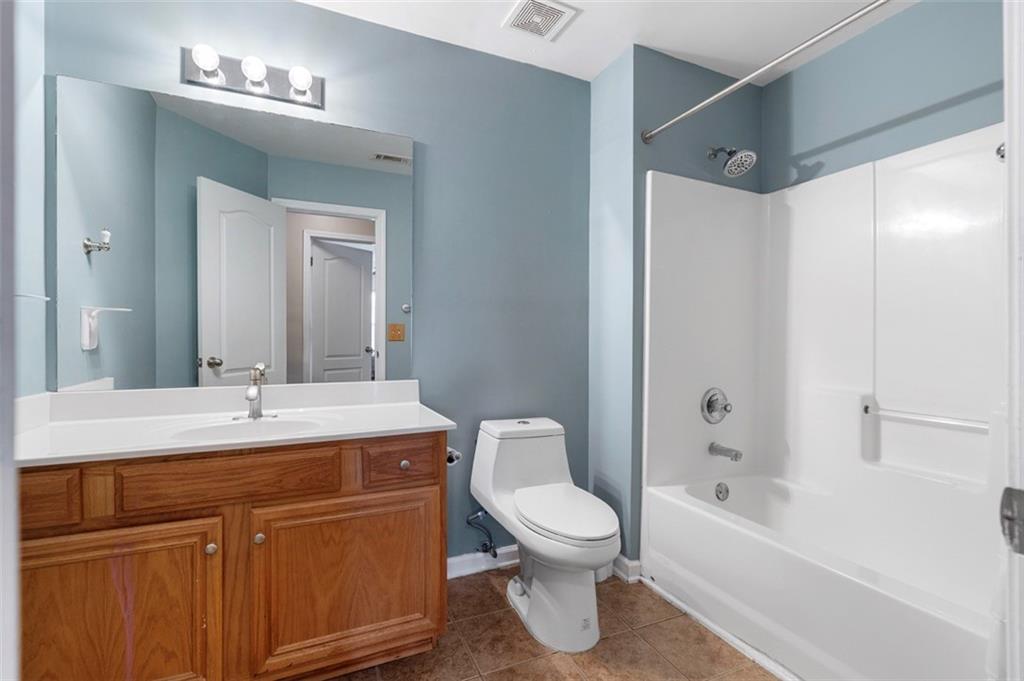 6728 Carriage Walk Lane