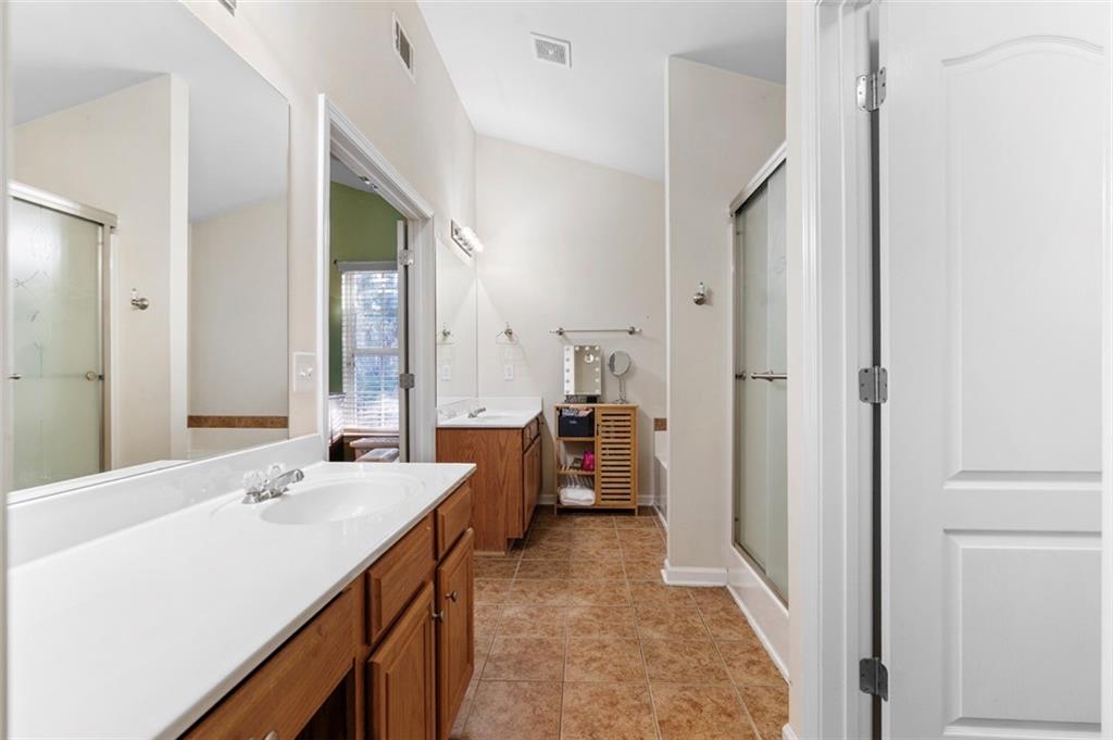 6728 Carriage Walk Lane